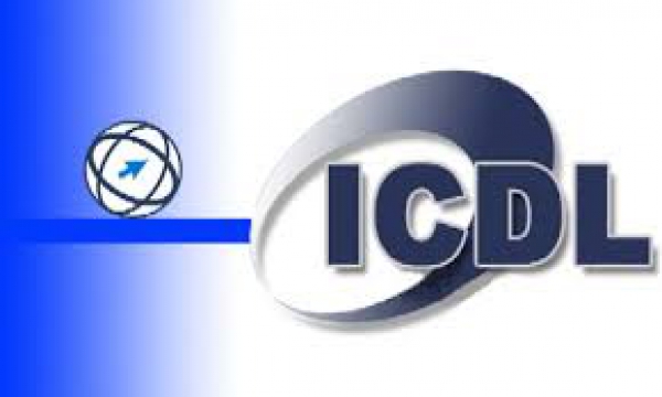فعاليات دورة  ICDL للسادة الإداريين