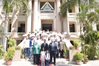 رئيس جامعة بنها يكرم المشاركين بالمدرسة الصيفية للروبوتات والذكاء الاصطناعي لأبناء العاملين