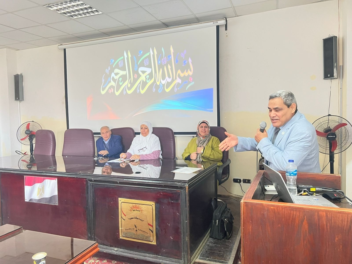 ورشة عمل بقسم المناهج وطرق التدريس وتكنولوجيا التعليم  يوم الثلاثاء الموافق ٢٠٢٦/٢/١٠ م بعنوان « منهجية البحث العلمي »