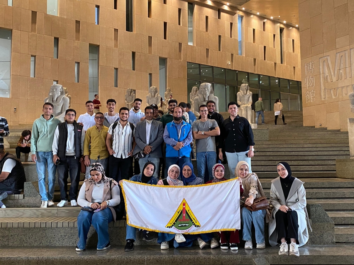 جامعة بنها تنظم رحلات لطلابها لزيارة المتحف المصري الكبير